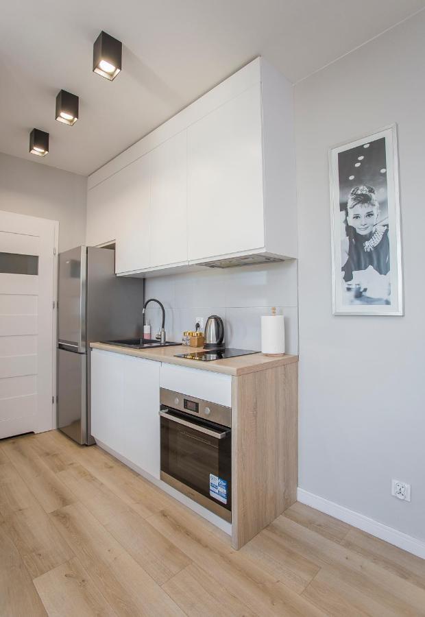 Urban Jungle - Grey Apartment เบียวิสตอก ภายนอก รูปภาพ